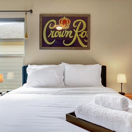 Speakeasy - A Birdy Vacation Rental ซานอันโตนิโอ ภายนอก รูปภาพ