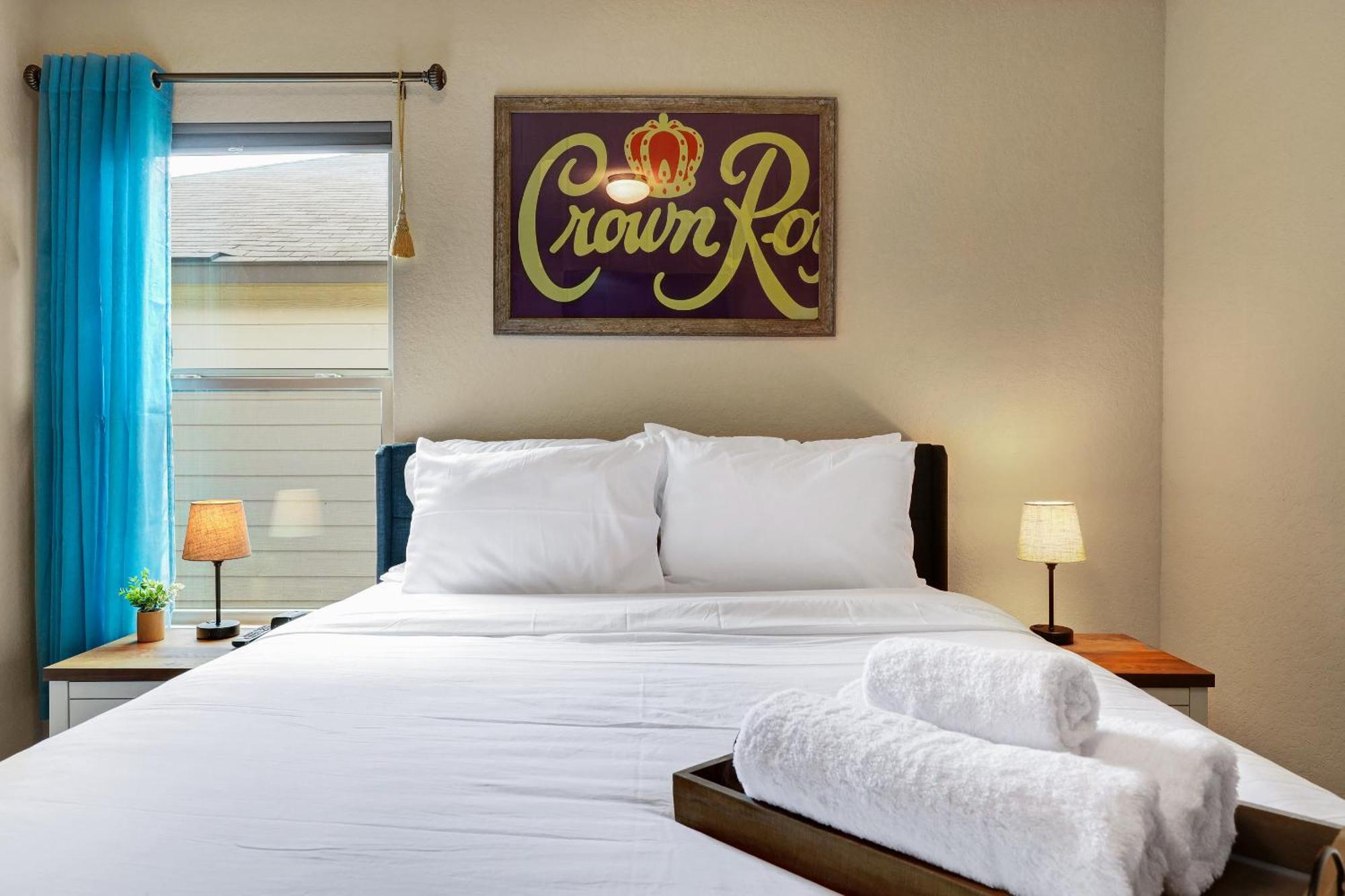 Speakeasy - A Birdy Vacation Rental ซานอันโตนิโอ ภายนอก รูปภาพ
