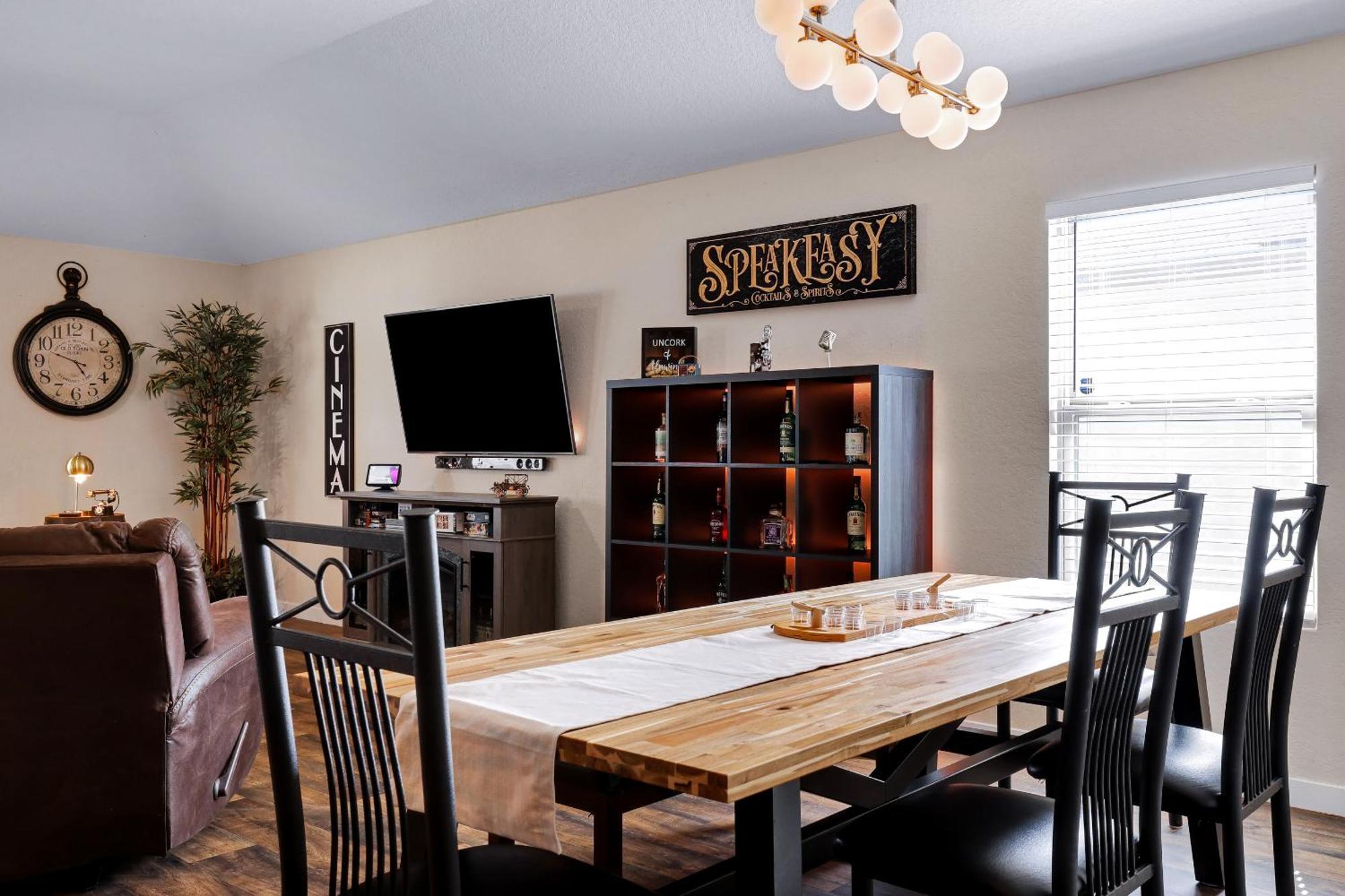 Speakeasy - A Birdy Vacation Rental ซานอันโตนิโอ ภายนอก รูปภาพ