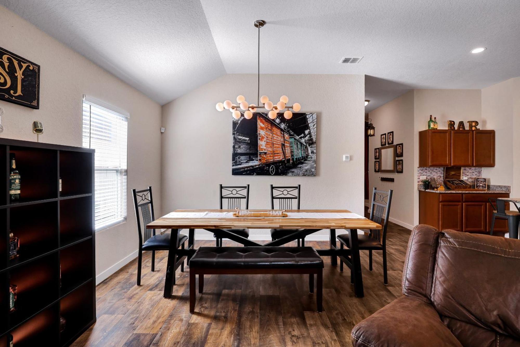 Speakeasy - A Birdy Vacation Rental ซานอันโตนิโอ ภายนอก รูปภาพ