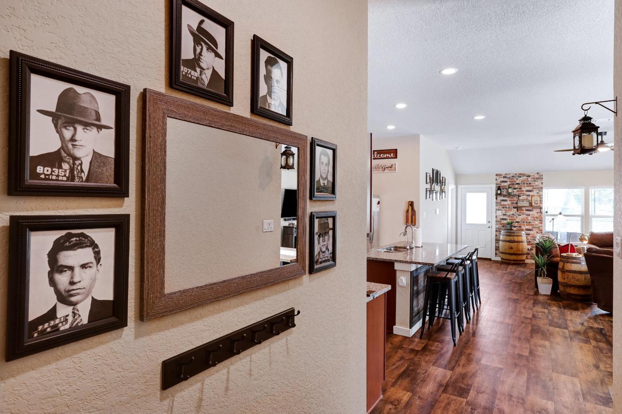 Speakeasy - A Birdy Vacation Rental ซานอันโตนิโอ ภายนอก รูปภาพ