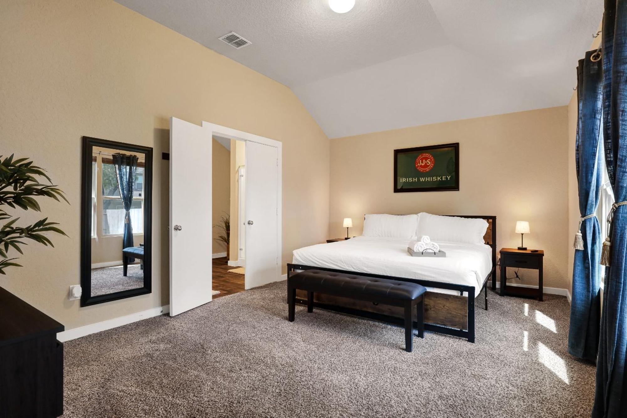 Speakeasy - A Birdy Vacation Rental ซานอันโตนิโอ ภายนอก รูปภาพ